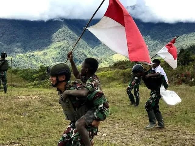 MENOLAK TUNDUK PADA TEROR: MENGAPA "GENCATAN SENJATA" DI PAPUA ADALAH CACAT LOGIKA HUKUM DAN PENGKHIANATAN KONSTITUSI